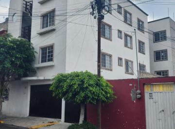Edificio de 8 habitaciones, Tlalnepantla de Baz · Edificio en Venta en Tlalnepantla, Edo. de México