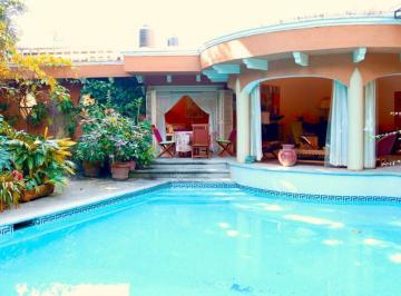 Casa · 443m² · 4 Recámaras · 2 Estacionamientos · Casa en Venta en Cuernavaca, Rufino Tamayo, Acaptazingo