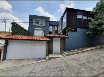 Casa · 430m² · 4 Recámaras · 2 Estacionamientos · Casa en Venta en La Herradura