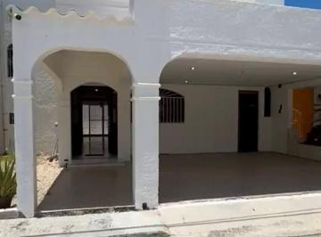 Casa de 3 habitaciones, Campeche · Se Vende Bonita Casa de 3 Recamaras en Santa Ana