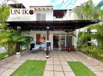 Casa en condominio · 3 Recámaras · 2 Estacionamientos · Renta Villa en Terrasol