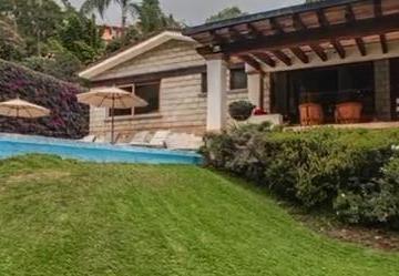 Casa de 5 habitaciones, Cuernavaca · Renta o Venta Hermosa Residencia 2890 m² 682 m² Const Rancho Cortez Cuernavaca