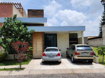 Casa de 3 habitaciones, Tlajomulco de Zúñiga · Hermosa Casa de 1 Planta, Ideal Para Adultos Mayores o Gusto por 1 Sola Planta