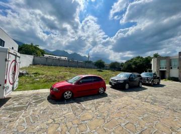 Terreno / Lote , Santiago · Terreno Plano en Venta en El Pueblito de Santiago, a 1 Cuadra de La Plaza