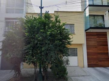 Casa de 4 habitaciones, Benito Juárez · Casa en Venta en del Valle Centro