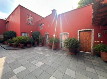 Casa de 3 habitaciones, Coyoacán · Oportunidad Única en Coyoacán: Casa con Encanto