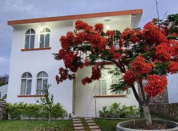 Casa Muestra · Aquí Encontrarás Tranquilidad y Seguridad Para Tu Familia
