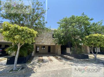 Casa en condominio · 269m² · 3 Recámaras · 2 Estacionamientos · Casa en Venta en Privada en Cabo Norte
