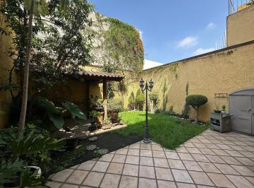 Casa de 4 habitaciones, Coyoacán · Casa de 291 m² de Construcción, 4 Habitaciones, Jardín y Dos Estacionamientos
