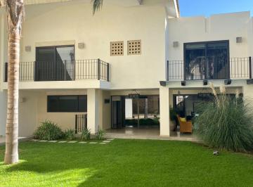 Casa de 4 habitaciones, León · Casa en Venta en Villas del Campestre