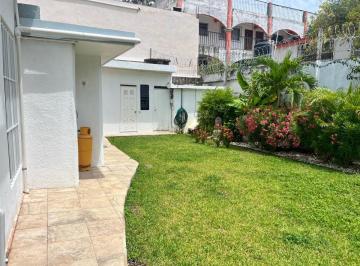 Casa de 5 habitaciones, Solidaridad · Amplia Casa en Renta o Venta en Playa del Carmen Centro