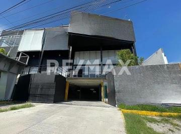 Edificio · 2519m² · 64 Estacionamientos · Edificio en Venta en Juriquilla - (4)