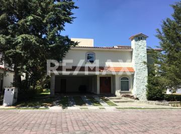 Casa en condominio · 550m² · 4 Recámaras · 4 Estacionamientos · Casa en Venta Zamarrero, Zinacantepec, Estado de México - (4)