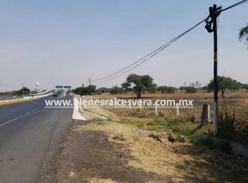 Terreno comercial , Tequisquiapan · Terreno en Venta Sobre Carretera 120 en Tequisquiapan Josue