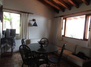 Casa en condominio · 754m² · 12 Estacionamientos · Casas en Condominio en Pedregal de Las Fuentes, Jiutepec Morelos.