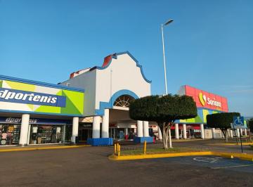 Local comercial · 9m² · 500 Estacionamientos · Isla Comercial en Plaza Jacarandas - (4)
