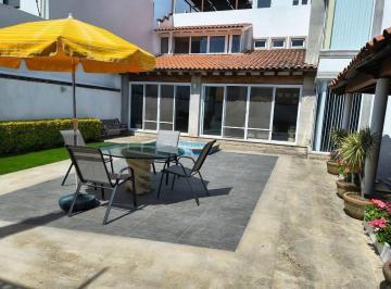 Casa · 321m² · 4 Recámaras · 3 Estacionamientos · Fraccionamiento Loma Linda