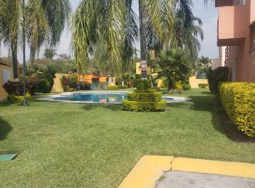 Casa de 2 habitaciones, Emiliano Zapata · Bonita Casa en Renta o Temporal con Alberca
