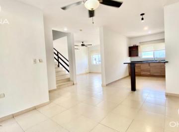 Casa · 153m² · 4 Recámaras · 2 Estacionamientos · Casa en Venta en Residencial Quintas Almena