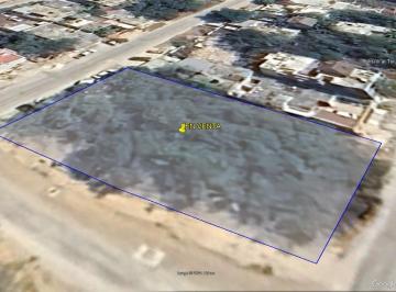 Terreno / Lote · 919m² · Terreno en Venta en Tulum 919 m² con Frente a Tres Calles