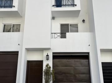 Casa en condominio · 138m² · 2 Recámaras · 2 Estacionamientos · Casa en Venta en Jardin Veranda III en Tijuana - (4)