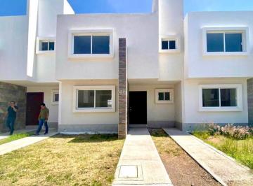 Casa · 124m² · 3 Recámaras · 1 Estacionamiento · Casa en Venta en San Juan del Rio Queretaro
