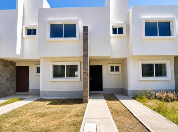 Casa · 124m² · 3 Recámaras · 1 Estacionamiento · Casa en Venta en San Juan del Rio Queretaro