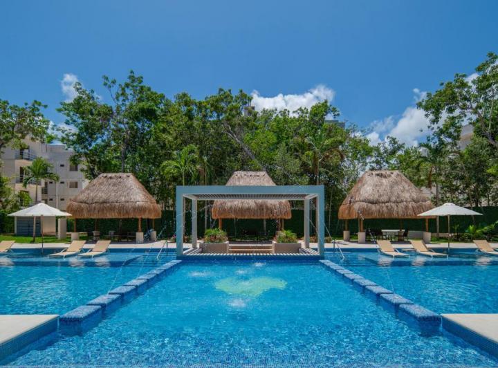 Desarrollo horizontal/vertical , Cancún · Residencial Selva Escondida II