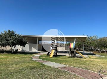 Terreno / Lote , Tlajomulco de Zúñiga · Terreno Muy Buena Ubicación