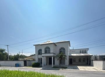 Casa de 4 habitaciones, Allende · Casa en Venta en Allende