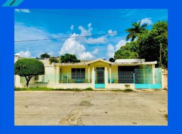 Casa · 382m² · 5 Recámaras · Casa en Venta Merida, Garcia Gineres (Fvc - 2046)