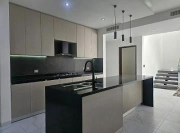 Casa de 4 habitaciones, Torreón · Residencia en Venta en Los Viñedos Torreón, Coahuila