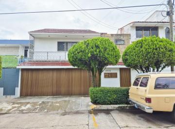 Casa Venta de 5 habitaciones · Casa en Venta en Providencia