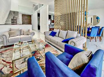 Casa de 4 habitaciones, Santiago · Casa en Venta Bosques de Las Misiones