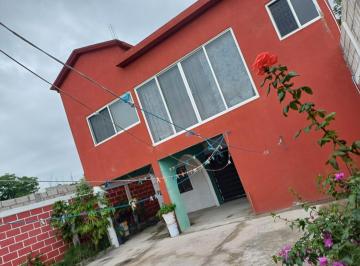 Casa de 5 habitaciones, Jiutepec · Casa Sola de 5 Recamaras