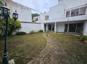 Casa de 4 habitaciones, Guadalajara · Casa en Venta en Jardines de Los Arcos