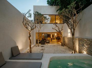 Casa · 275m² · 3 Recámaras · Casa de Lujo Para Estrenar Venta Merida, Centro Plancha (Avc - 2390)