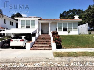 Casa · 279m² · 3 Recámaras · 4 Estacionamientos · Casa de Una Planta en Venta y Renta en Fracc. Residencial Lagunas de Miralta, Altamira Tamaulipas.