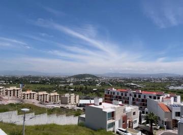 Casa de 3 habitaciones, Corregidora · Hermosa Casa con Roof Garden