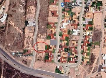 Terreno / Lote · 611m² · Terreno en Venta Hacienda La Cantera - (4)