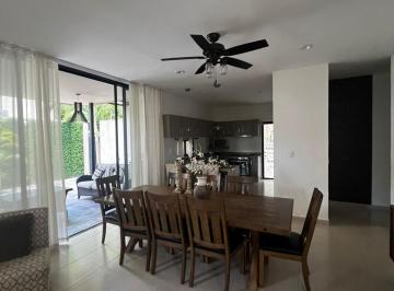 Casa en condominio de 4 habitaciones, Solidaridad · Se Vende Casa Amueblada en Playa del Carmen Residencial Thula
