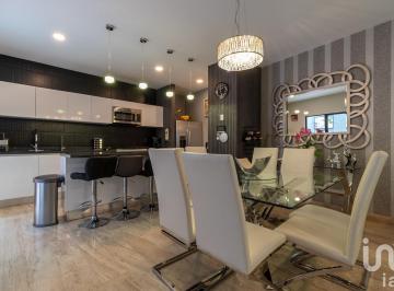 Casa · 240m² · 3 Recámaras · 2 Estacionamientos · Casa en Condominio Contadero Cuajimalpa