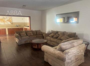 Casa · 184m² · 3 Recámaras · 2 Estacionamientos · Casa en Venta en Las Sendas