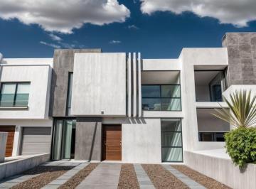 Casa de 3 habitaciones, El Marqués · Estrena Casa Entre El Refugio y Zibata, 3 Recamaras, Alberca, 2.5 Baños, Lujo