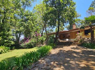Casa · 189m² · 3 Recámaras · 4 Estacionamientos · Casa en Venta - (4)
