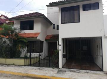 Casa · 232m² · 3 Recámaras · 2 Estacionamientos · Casa - Fraccionamiento Rubí Ánimas