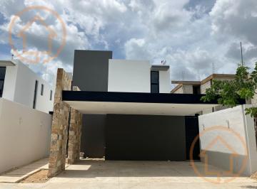 Casa · 222m² · 3 Recámaras · 1 Estacionamiento · Aire Puro Residencial/ San Ignacio Yucatan.