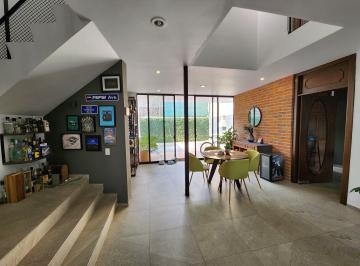 Casa de 3 habitaciones, Zapopan · Casa en Renta Oficinas Puerta Cerrada