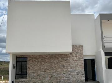Casa · 121m² · 3 Recámaras · 2 Estacionamientos · Casa en Venta Residencial Gran Peñón, San Luis Potosí