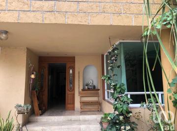 Casa · 500m² · 5 Recámaras · 4 Estacionamientos · Casa en Venta en Portales Sur